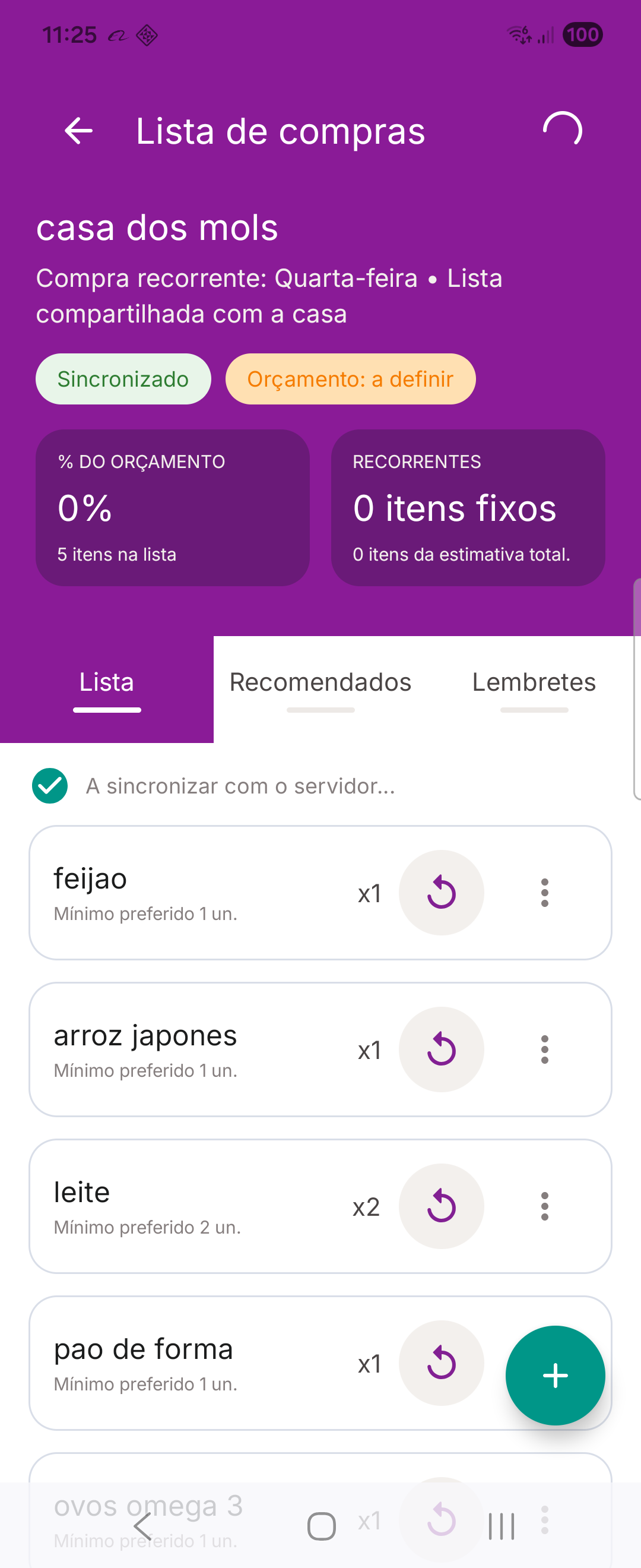 Tela real de lista de compras do PantryBuddy durante uma sessao de compra.